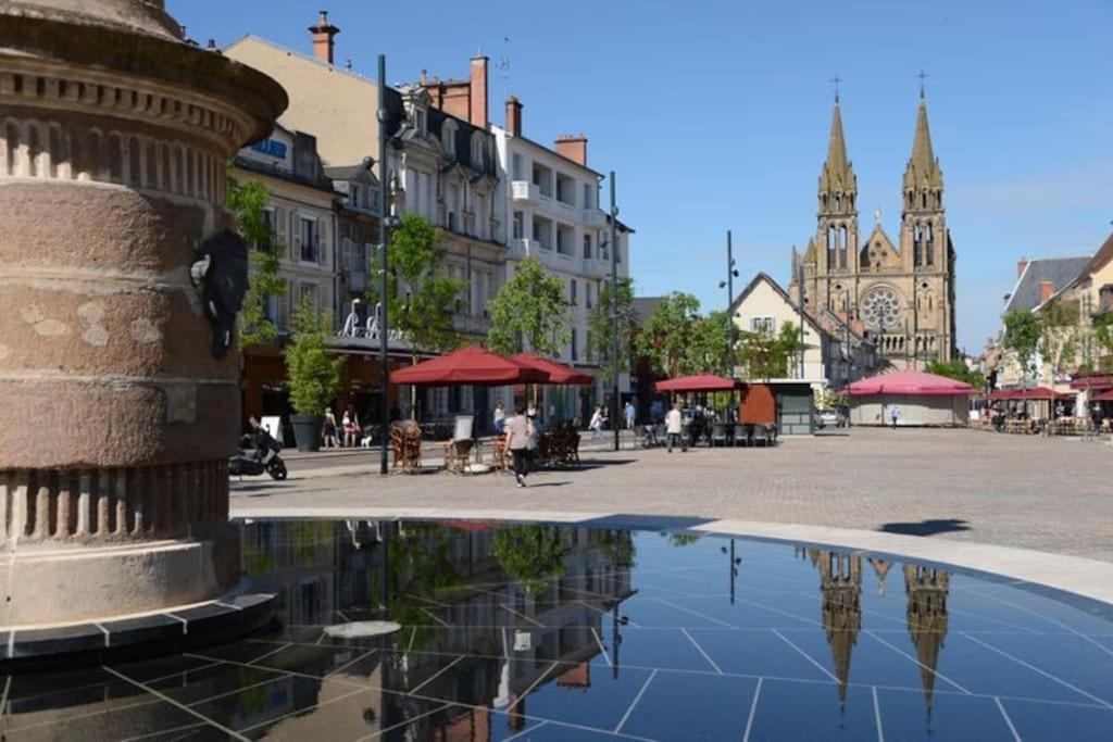 Joli Studio Avec Parking Prive Moulins  Exteriér fotografie